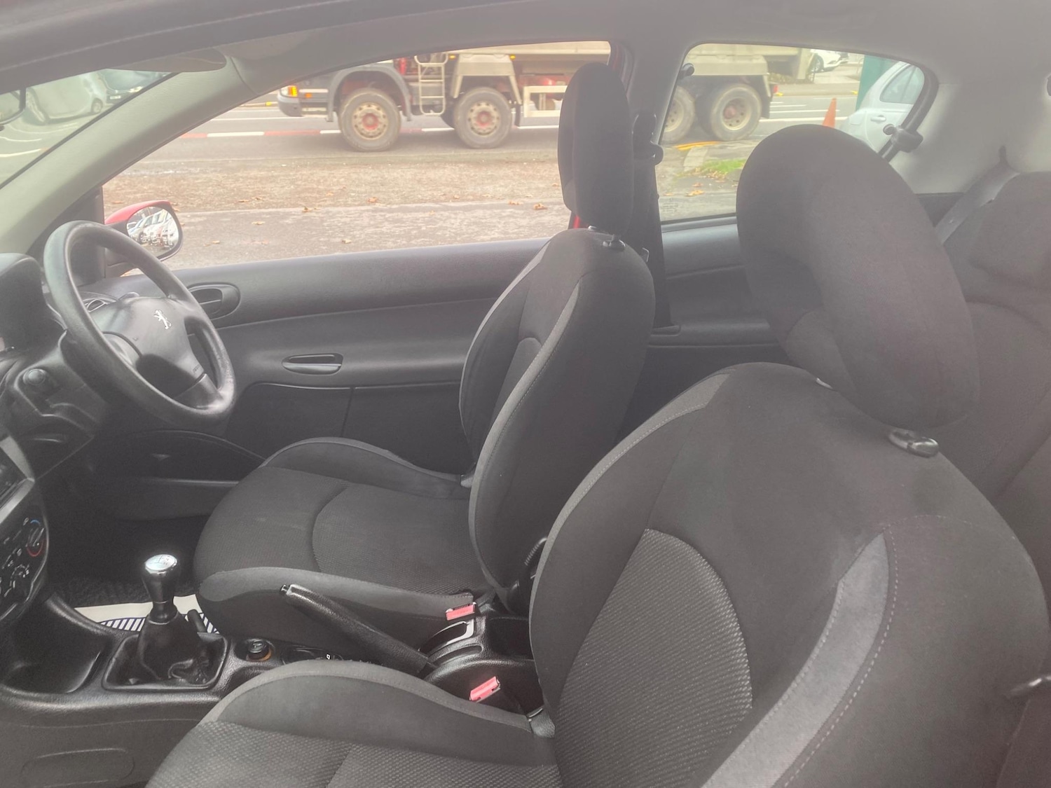 Used Peugeot 206 2007 for sale - 76991232: Photo 18