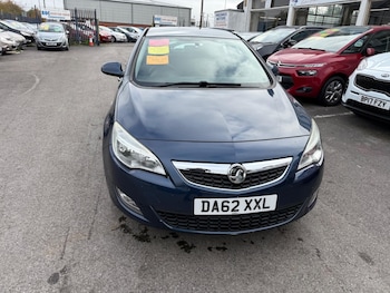 Used Vauxhall Astra 2012 for sale - 76993429: Photo