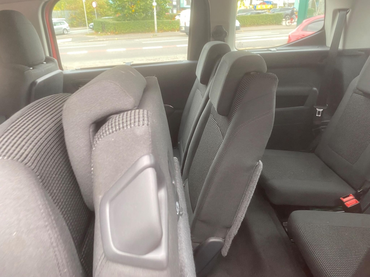 Used Peugeot 5008 2013 for sale - 76539617: Photo 31