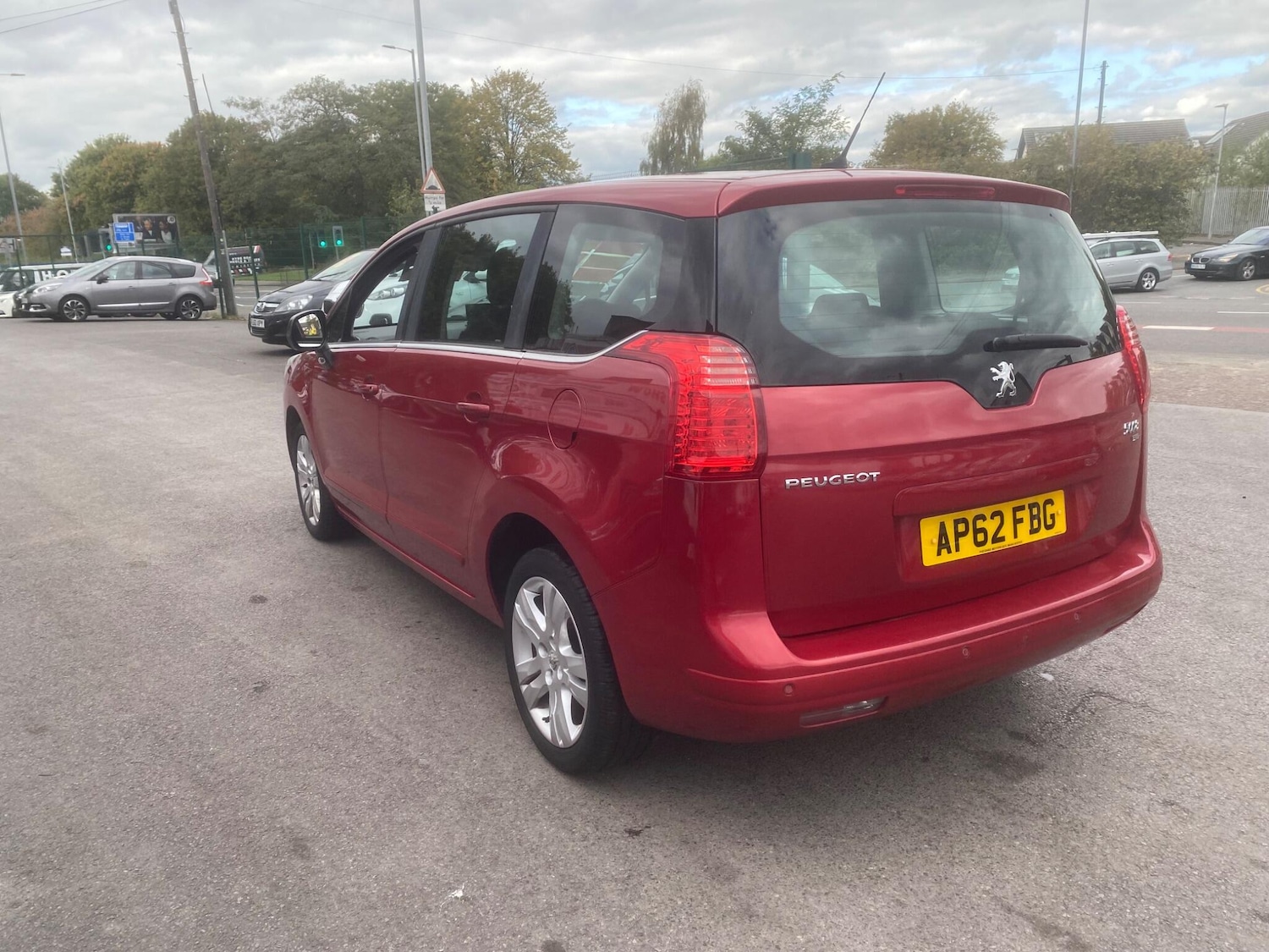 Used Peugeot 5008 2013 for sale - 76539617: Photo 38