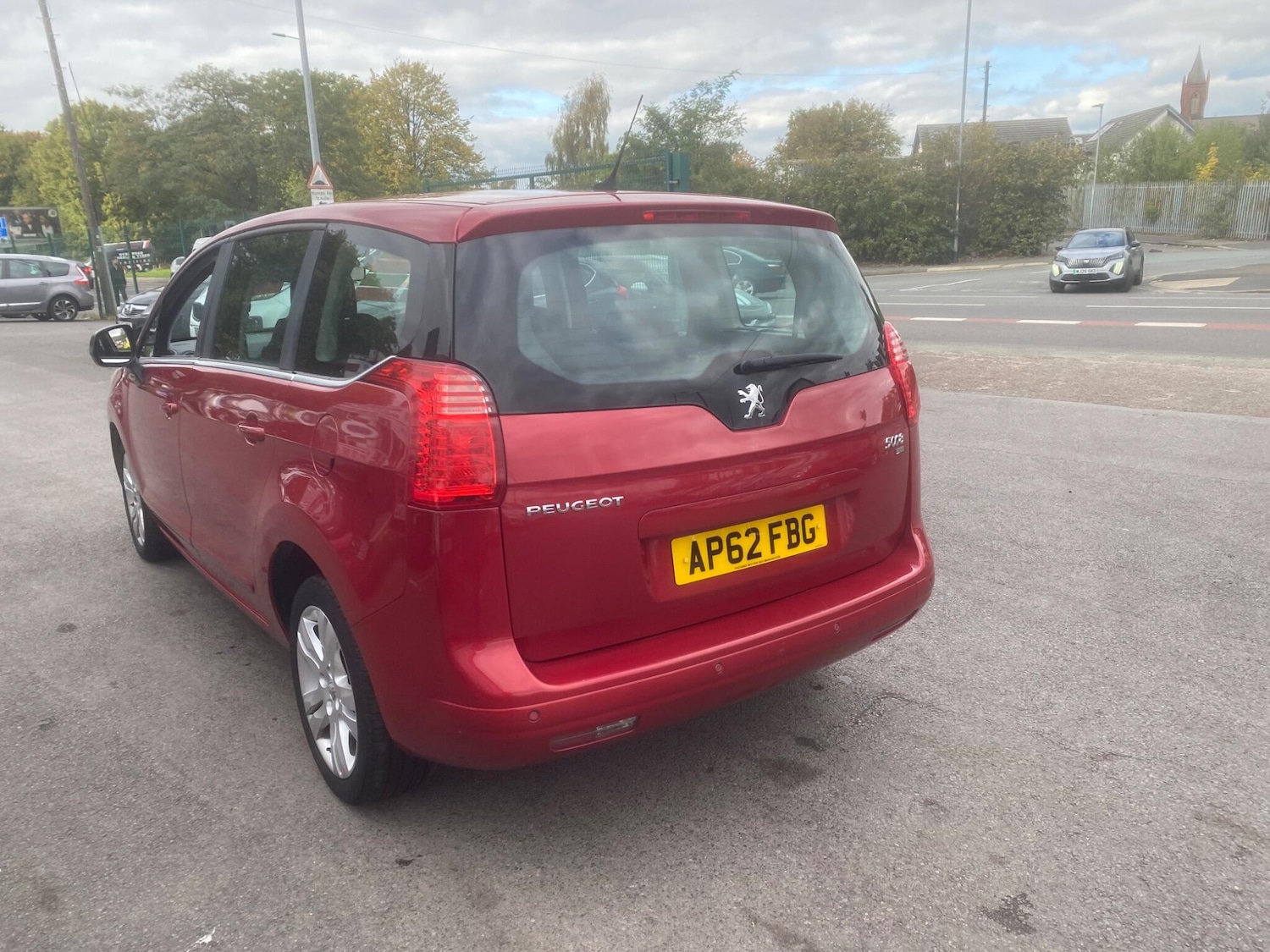 Used Peugeot 5008 2013 for sale - 76539617: Photo 84