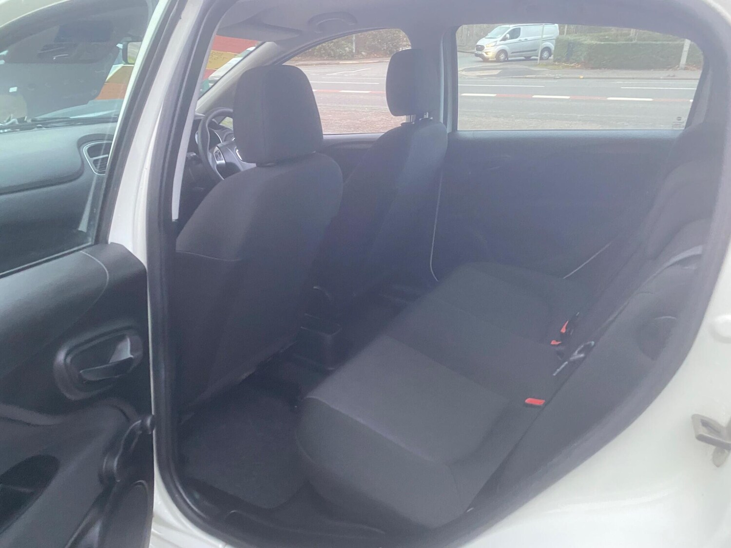 Used Fiat Punto 2015 for sale - 76832715: Photo 31