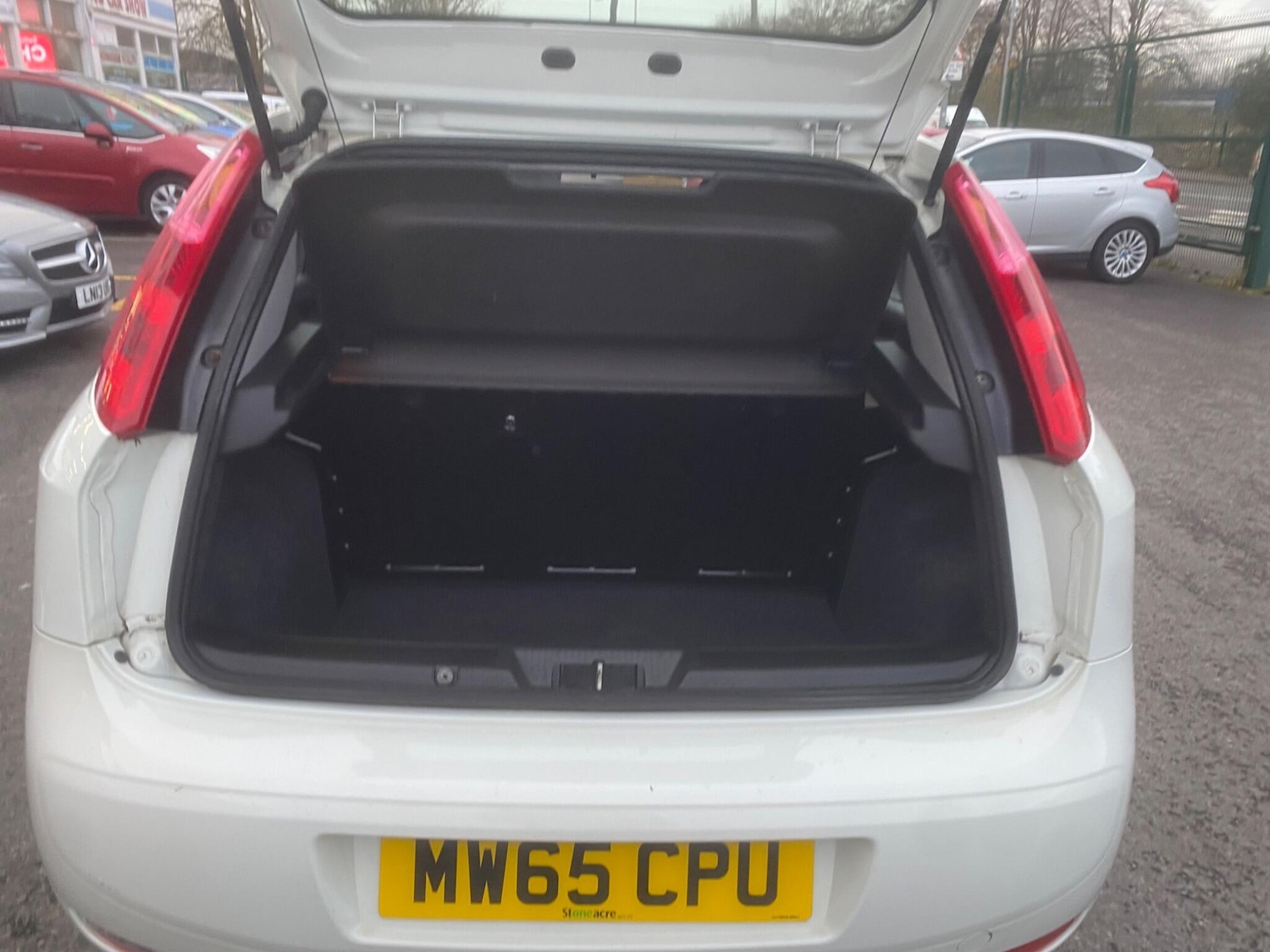 Used Fiat Punto 2015 for sale - 76832715: Photo 37