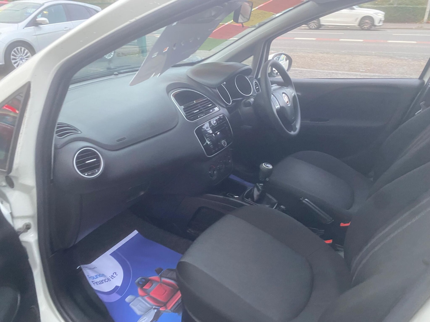 Used Fiat Punto 2015 for sale - 76832715: Photo 41