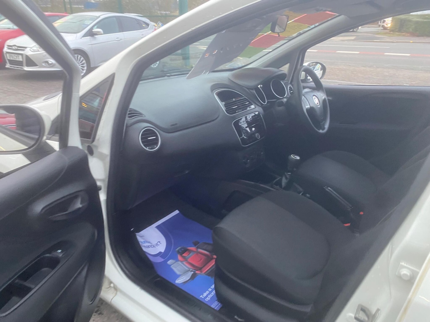 Used Fiat Punto 2015 for sale - 76832715: Photo 43