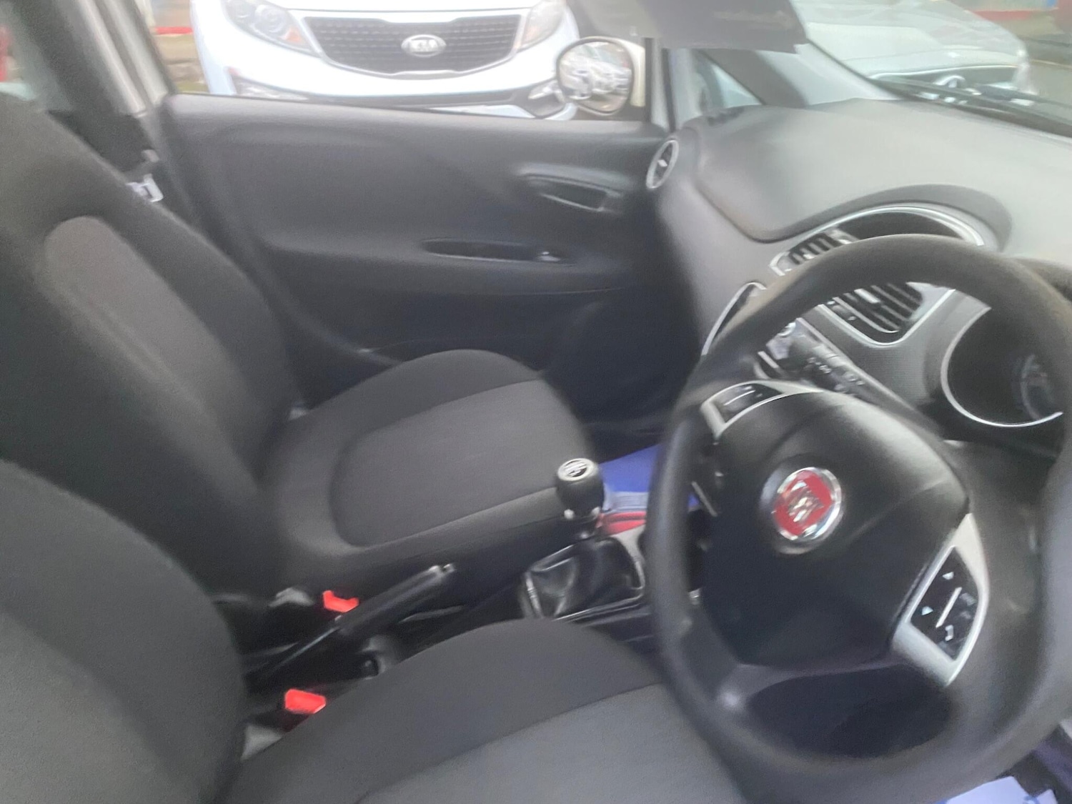 Used Fiat Punto 2015 for sale - 76832715: Photo 62