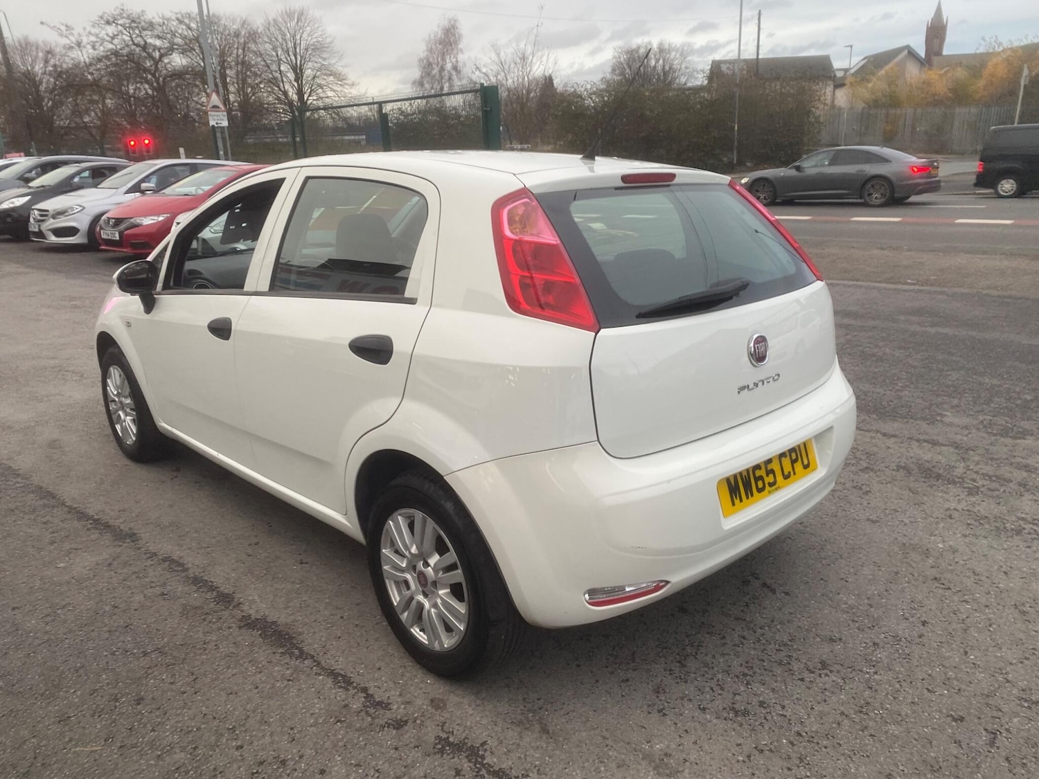 Used Fiat Punto 2015 for sale - 76832715: Photo 74