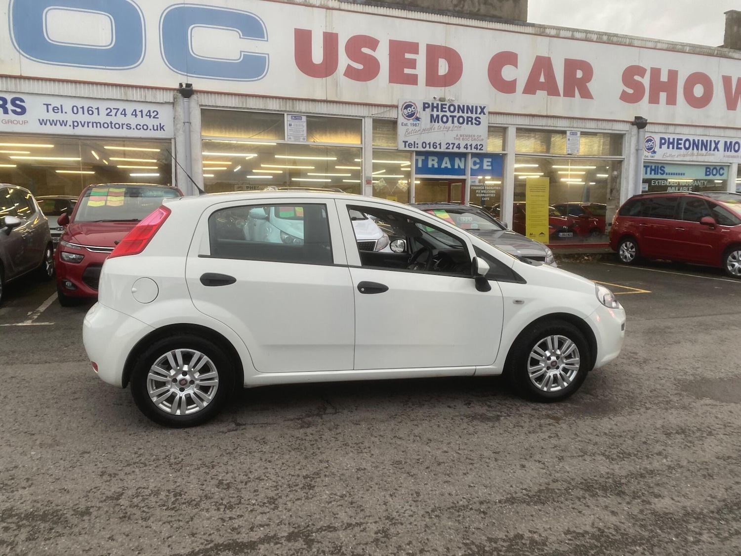 Used Fiat Punto 2015 for sale - 76832715: Photo 92
