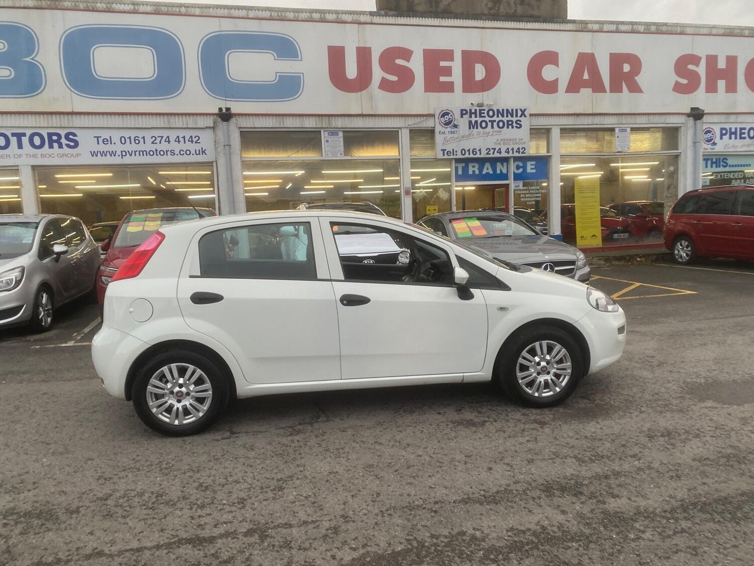 Used Fiat Punto 2015 for sale - 76832715: Photo 94