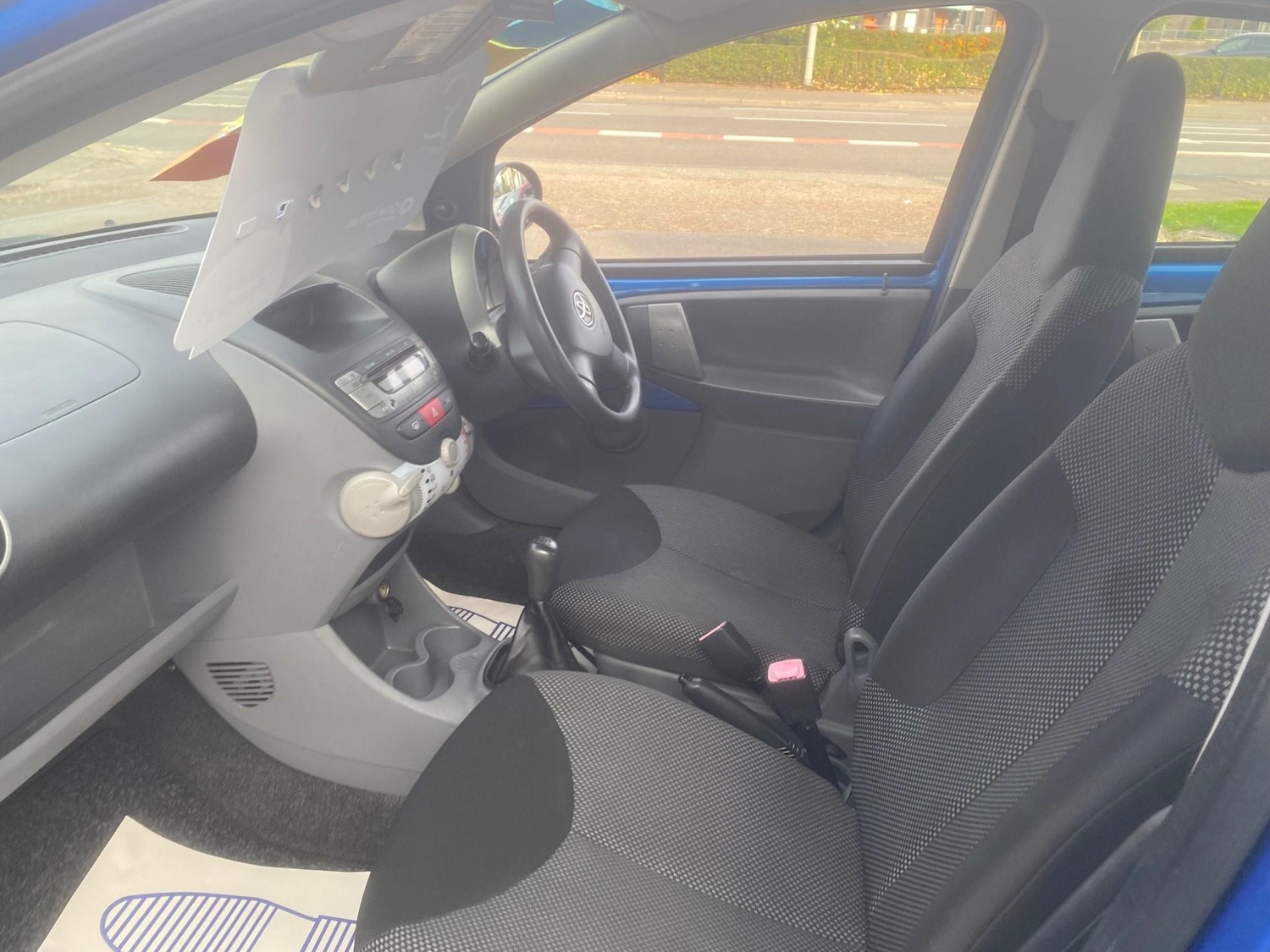 Used Toyota AYGO 2010 for sale - 76551062: Photo 16