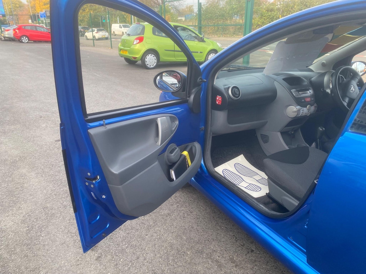 Used Toyota AYGO 2010 for sale - 76551062: Photo 20