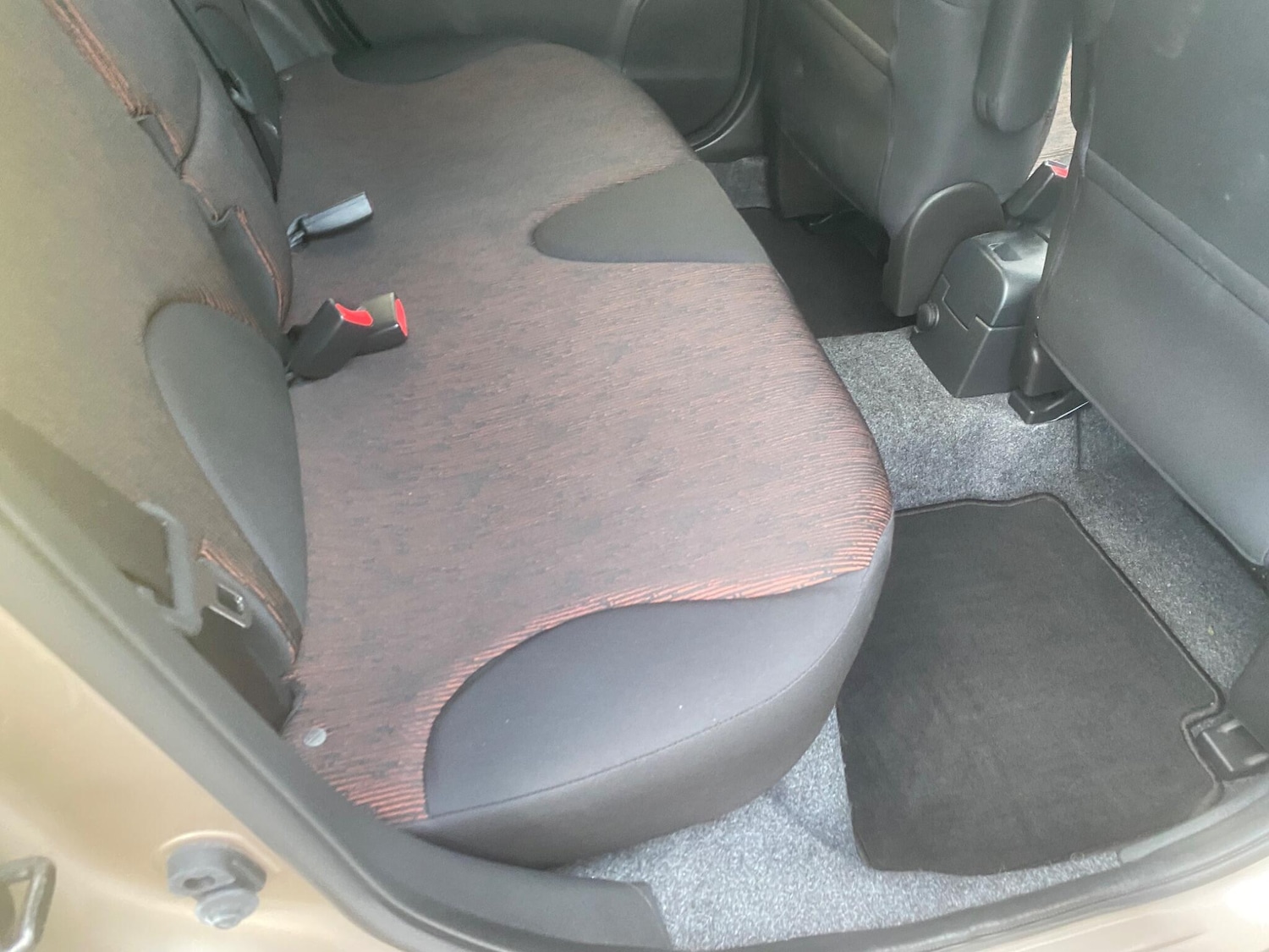 Used Nissan Note 2010 for sale - 76990820: Photo 56