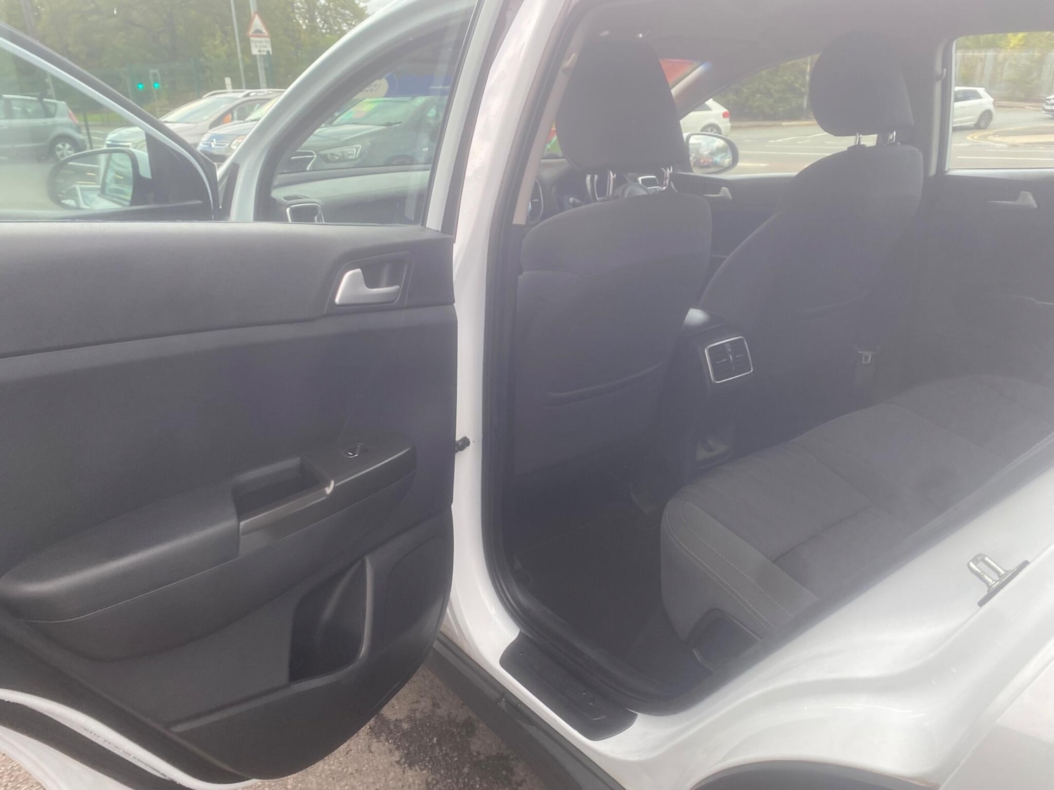 Used Kia Sportage 2017 for sale - 76987949: Photo 26