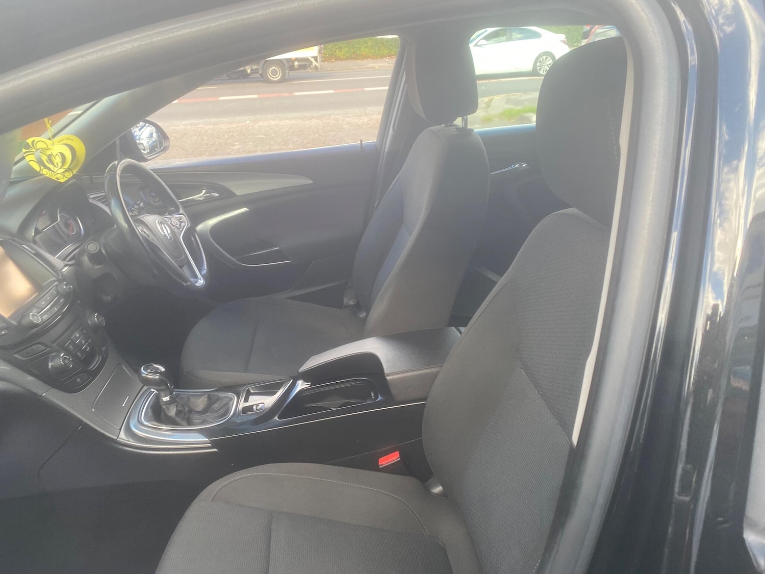 Used Vauxhall Insignia 2017 for sale - 76549440: Photo 25