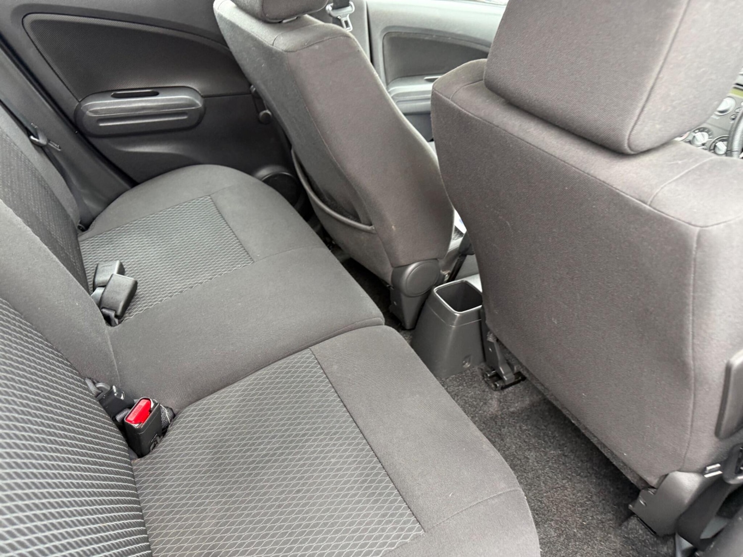 Used Suzuki Splash 2014 for sale - 76996255: Photo 15