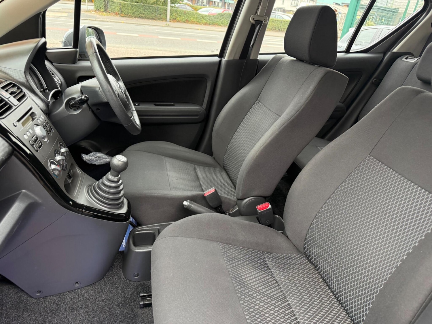 Used Suzuki Splash 2014 for sale - 76996255: Photo 26