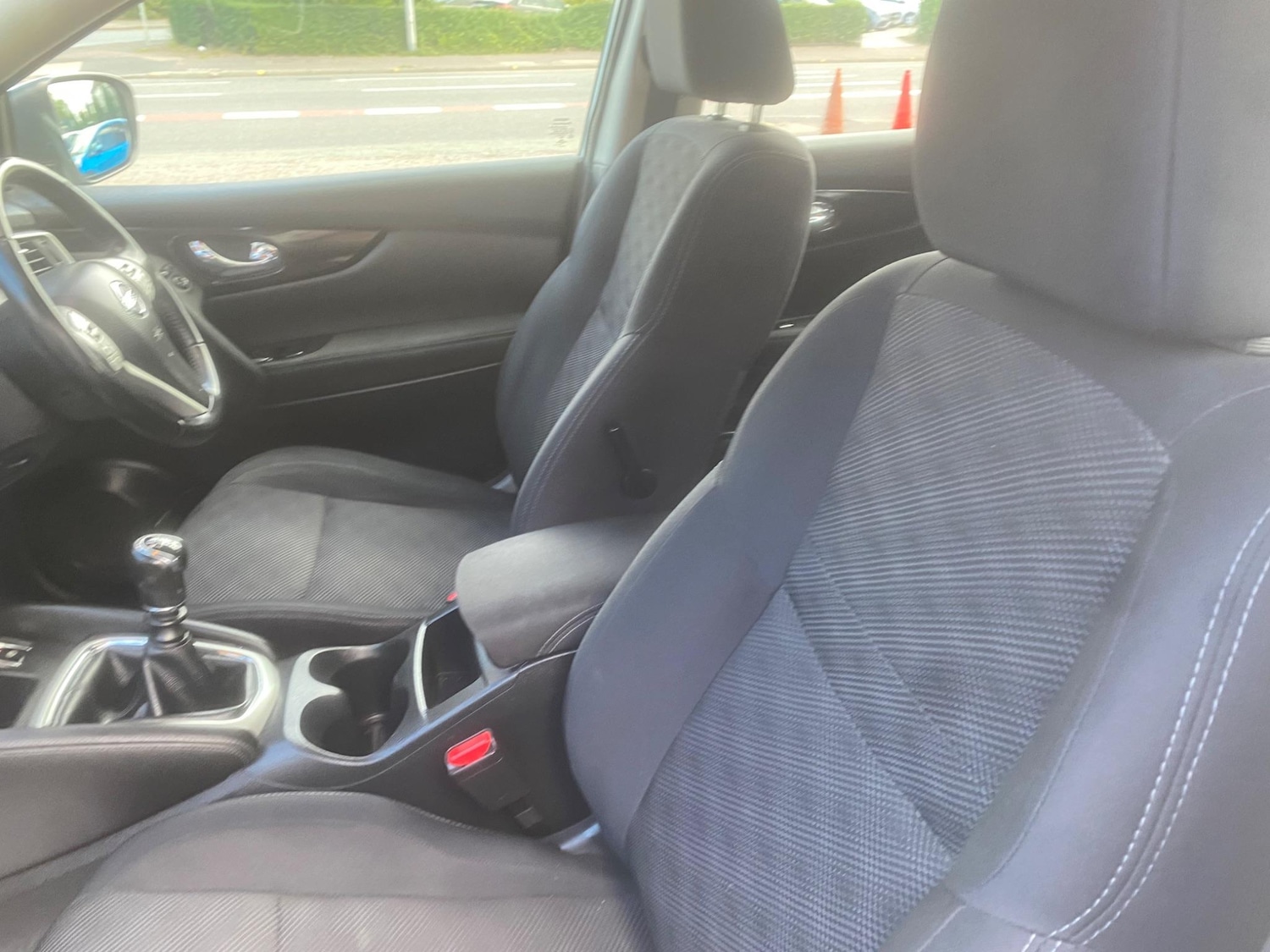 Used Nissan Qashqai for sale - 76550989: Photo 16