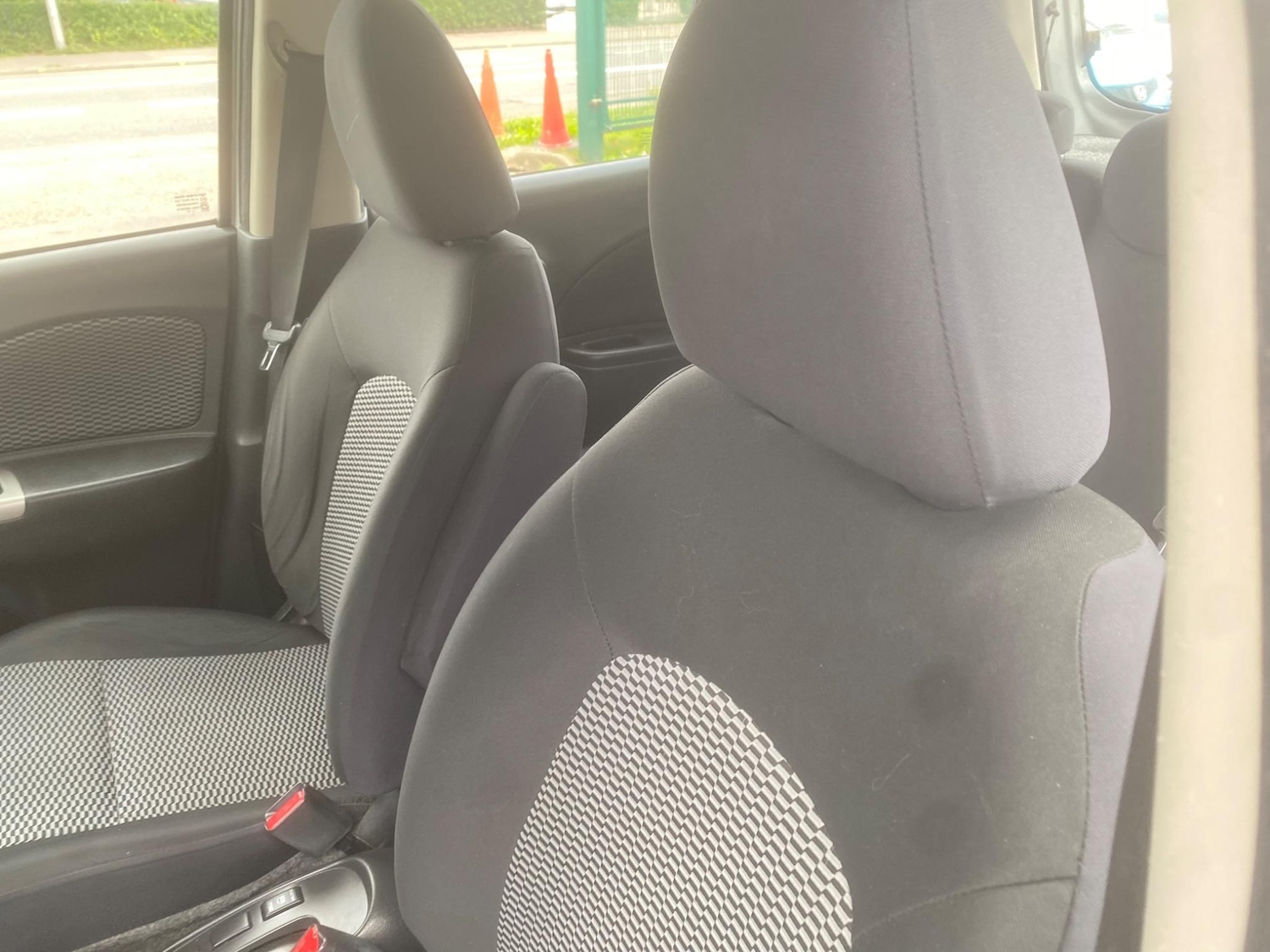 Used Nissan Micra 2014 for sale - 76549799: Photo 25