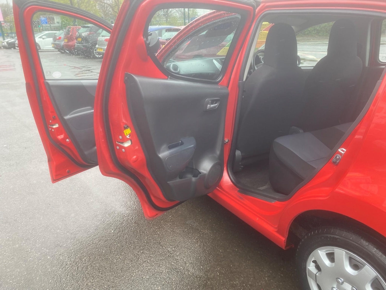 Used Suzuki Alto 2014 for sale - 76550576: Photo 31