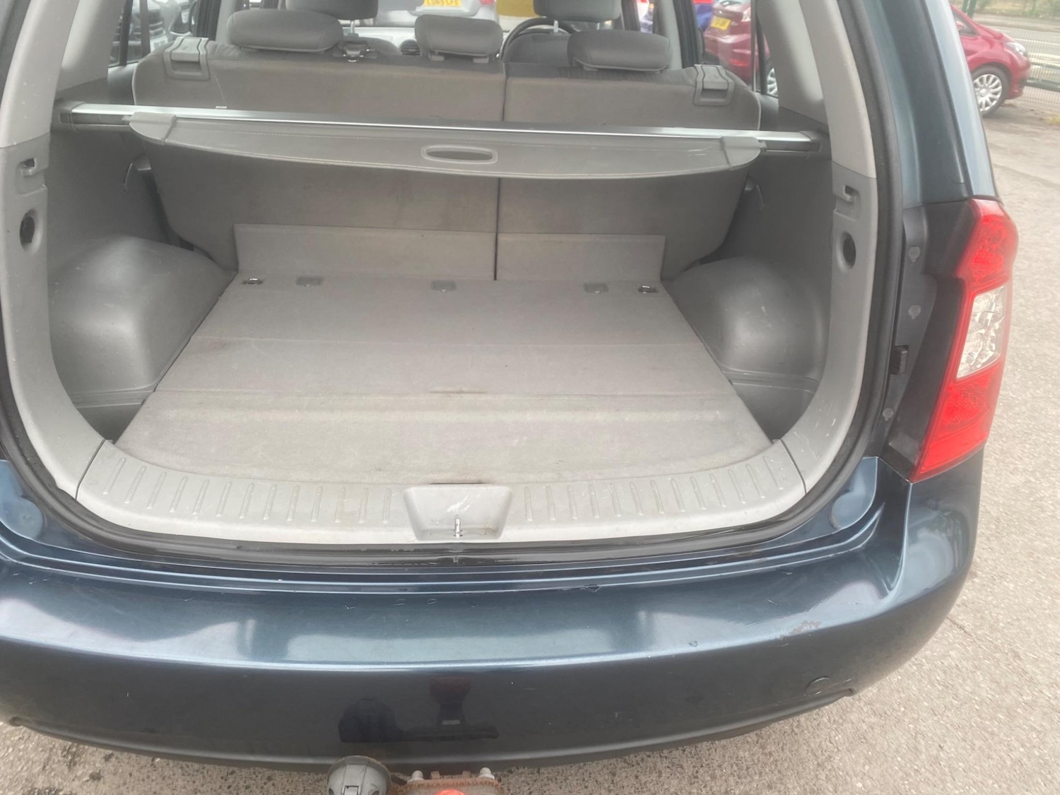 Used Kia Carens 2008 for sale - 76997398: Photo 36