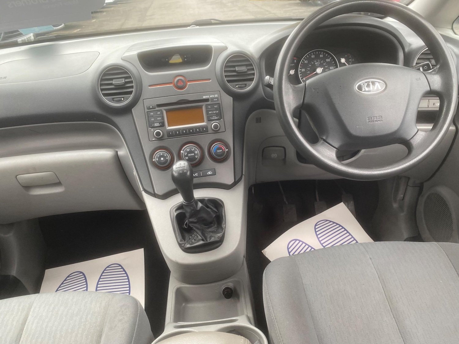 Used Kia Carens 2008 for sale - 76997398: Photo 54
