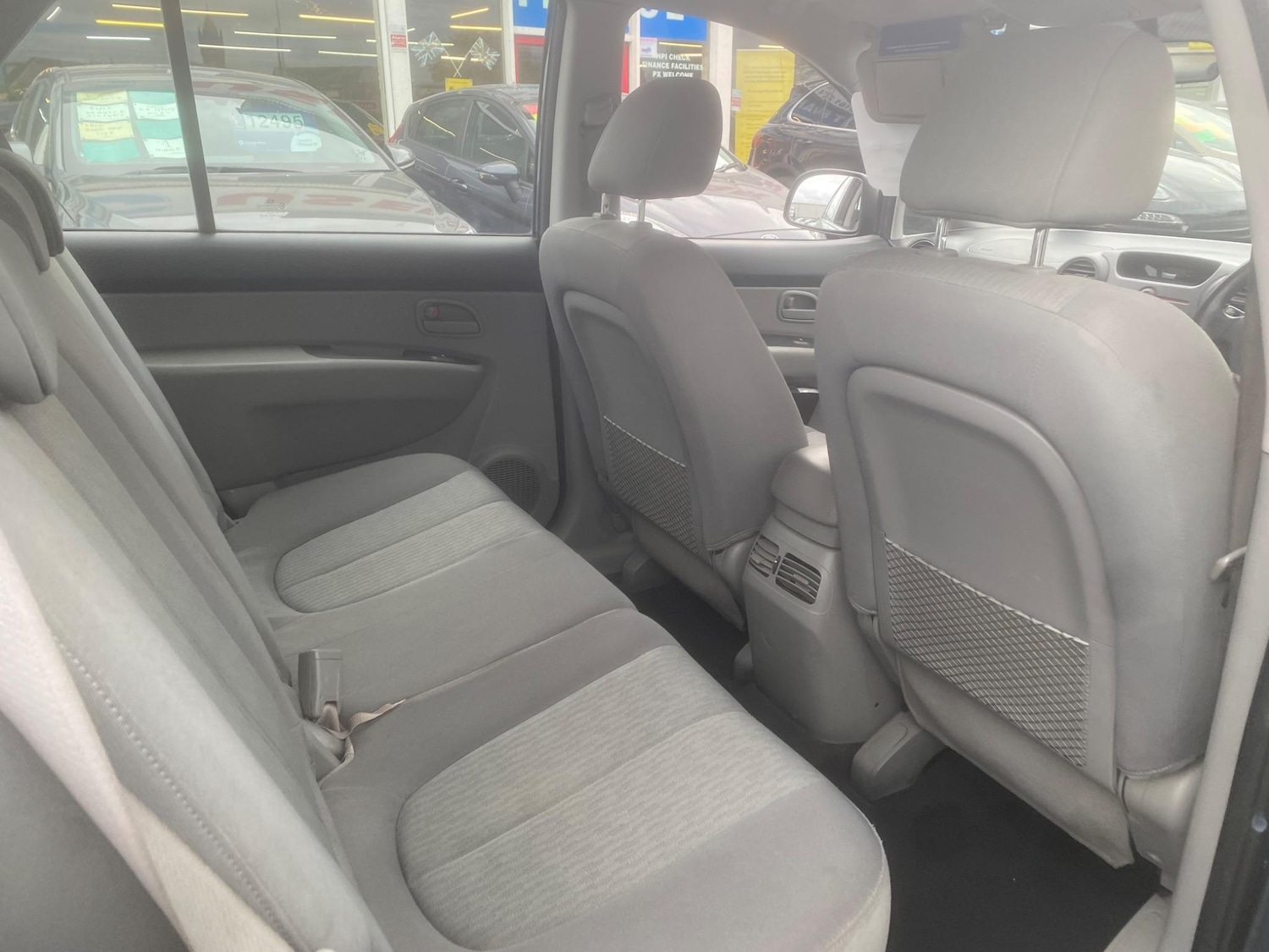 Used Kia Carens 2008 for sale - 76997398: Photo 55