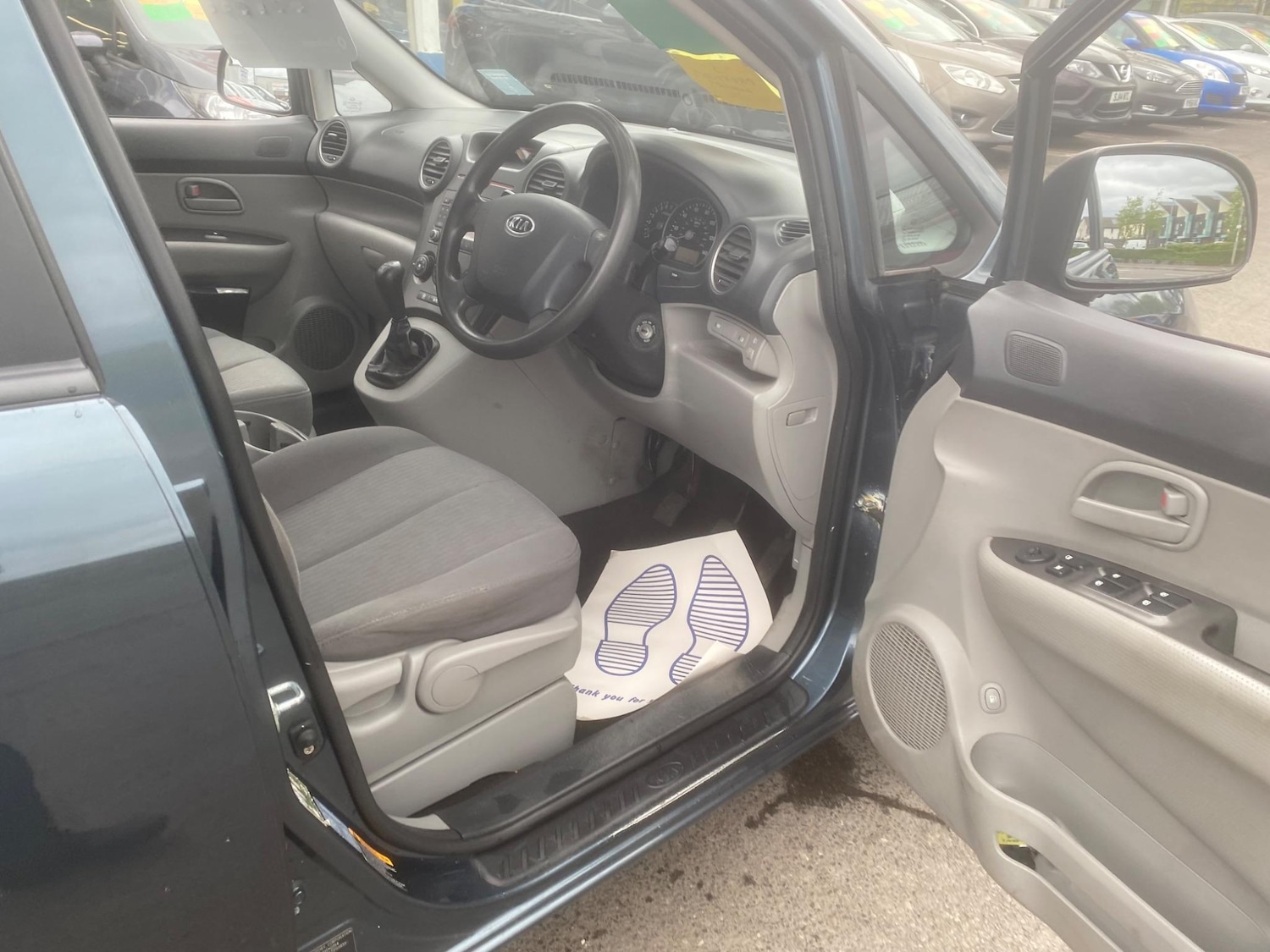 Used Kia Carens 2008 for sale - 76997398: Photo 65