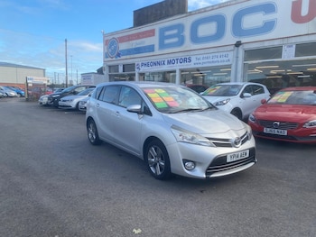 Used Toyota Verso 2014 for sale - 76550209: Photo