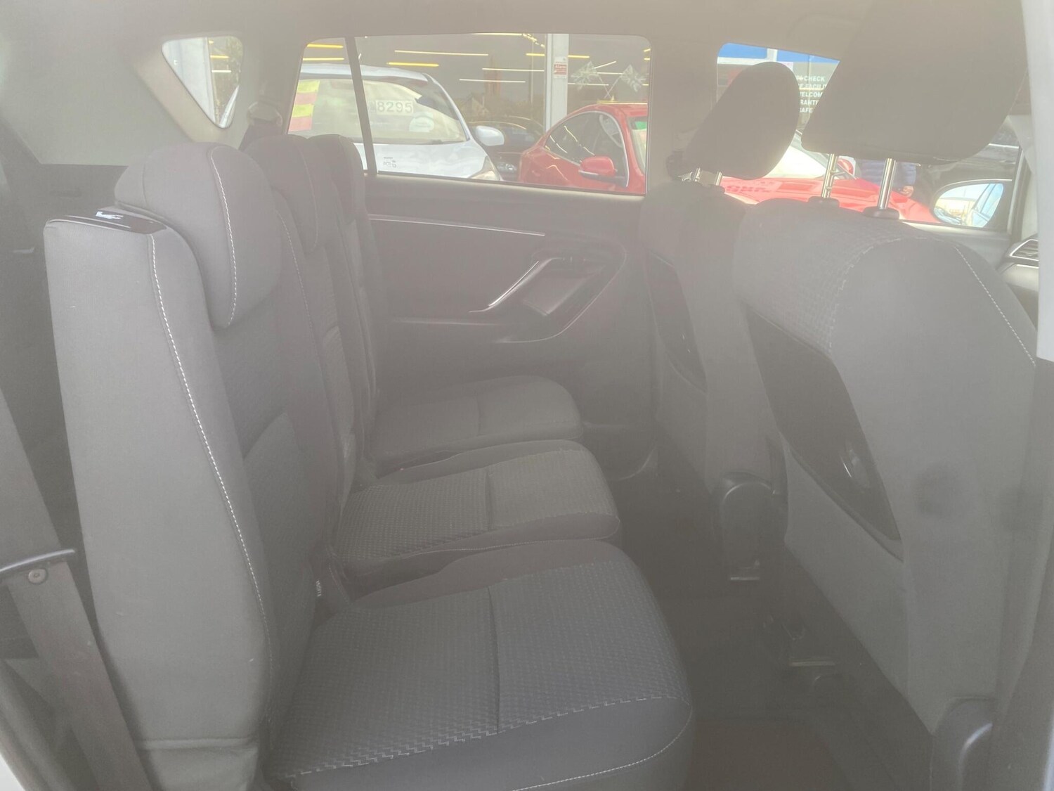 Used Toyota Verso 2014 for sale - 76550209: Photo 51