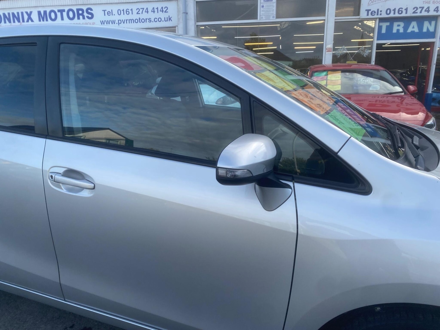 Used Toyota Verso 2014 for sale - 76550209: Photo 97