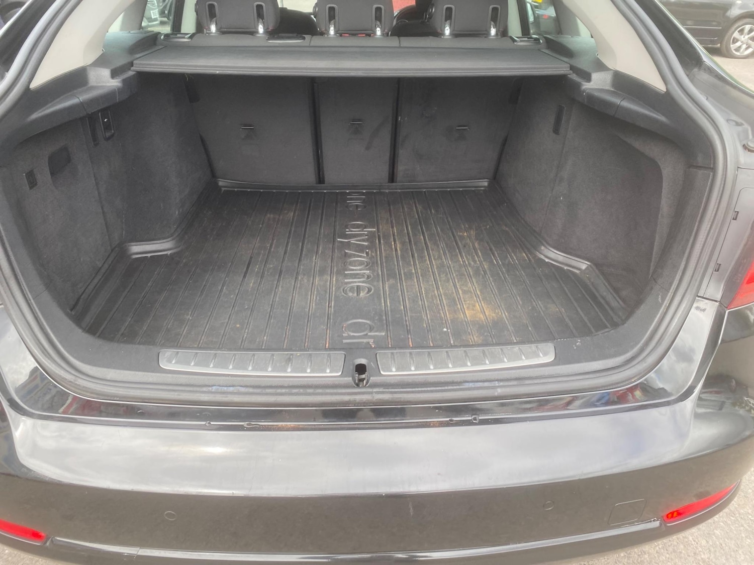 Used BMW 3 Series 2013 for sale - 76549347: Photo 38