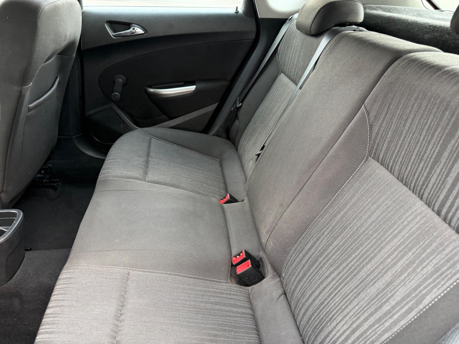 Used Vauxhall Astra 2012 for sale - 76549850: Photo 19