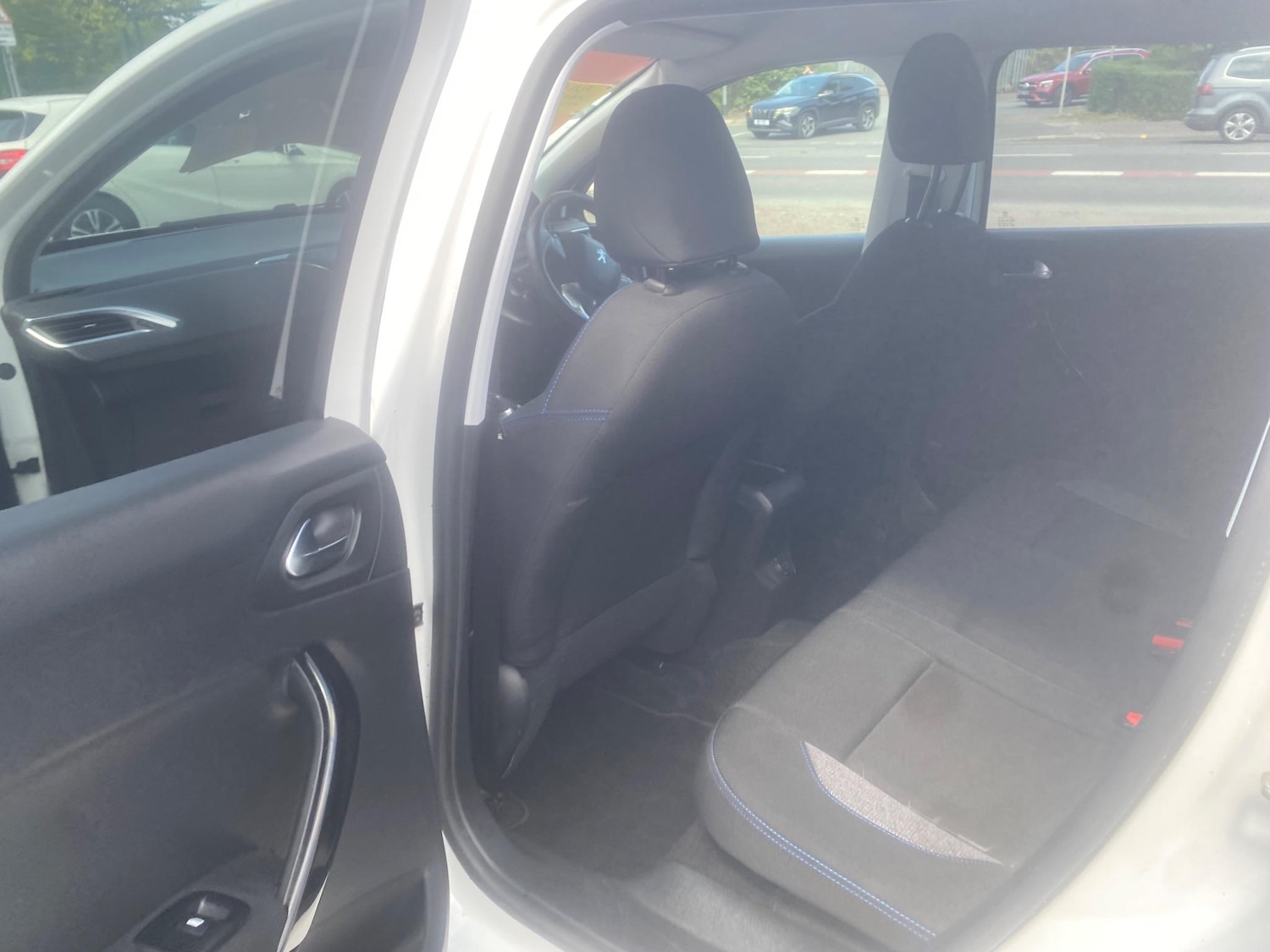 Used Peugeot 2008 2019 for sale - 76549816: Photo 25