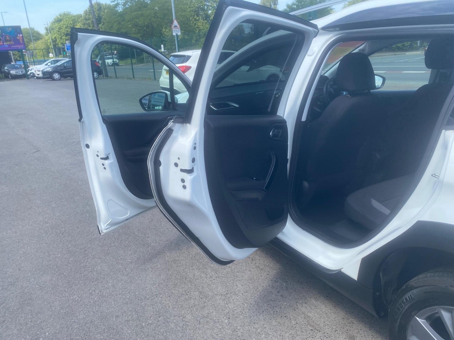 Used Peugeot 2008 2019 for sale - 76549816: Photo 29