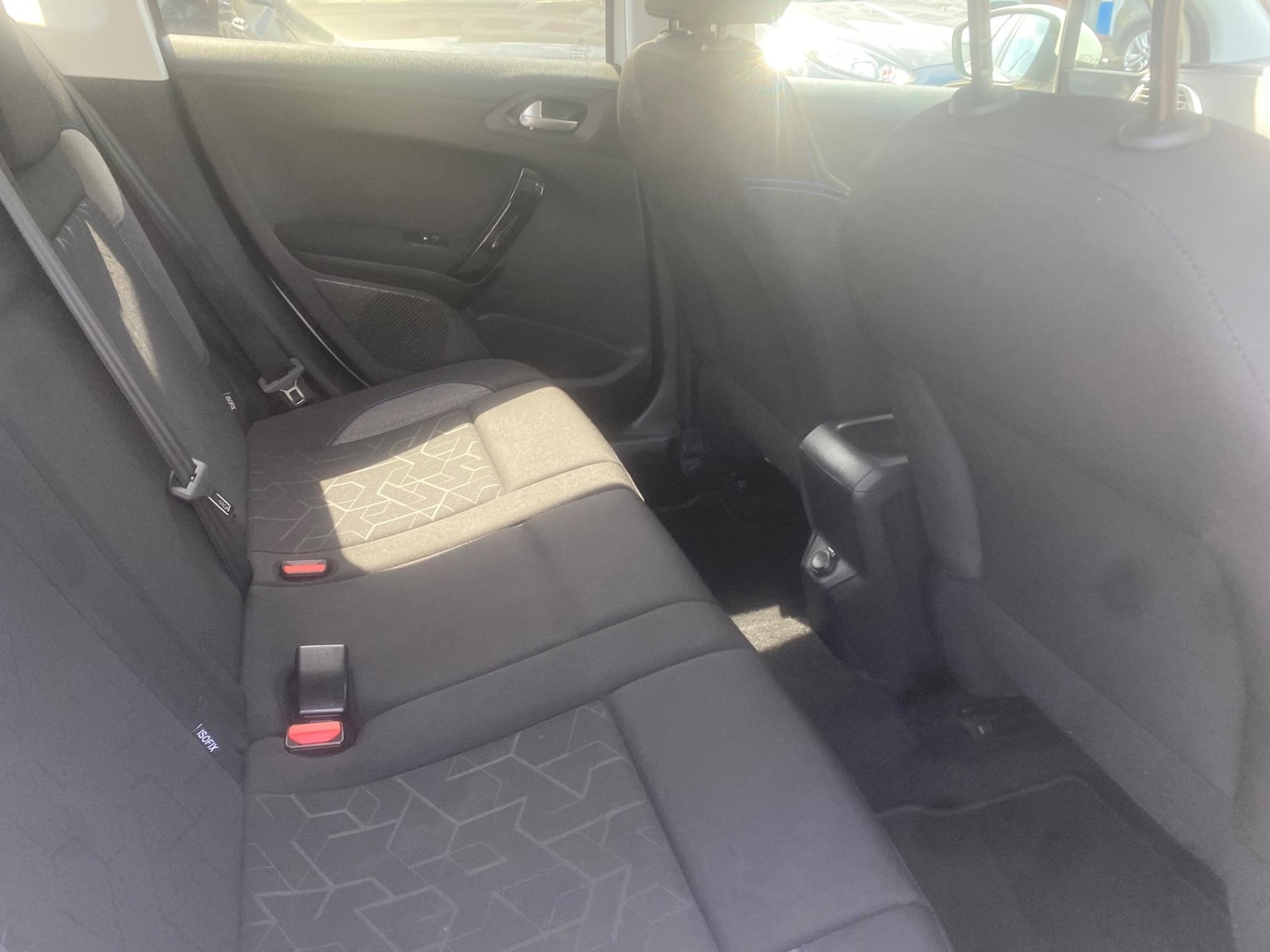 Used Peugeot 2008 2019 for sale - 76549816: Photo 42