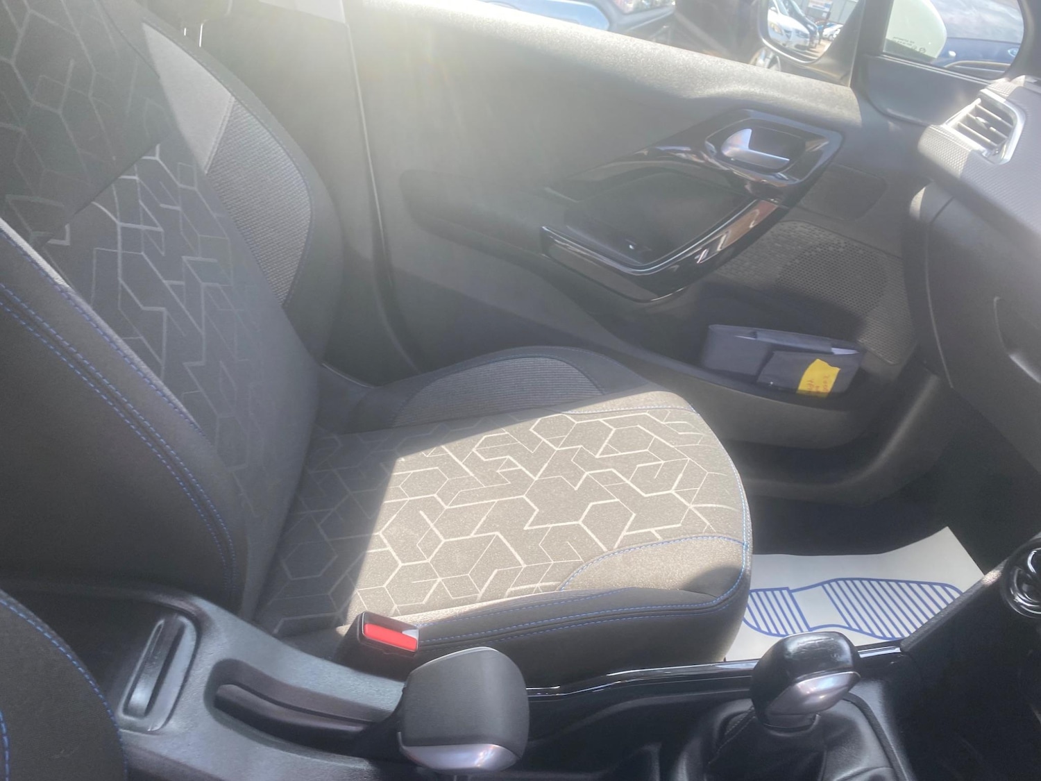 Used Peugeot 2008 2019 for sale - 76549816: Photo 51