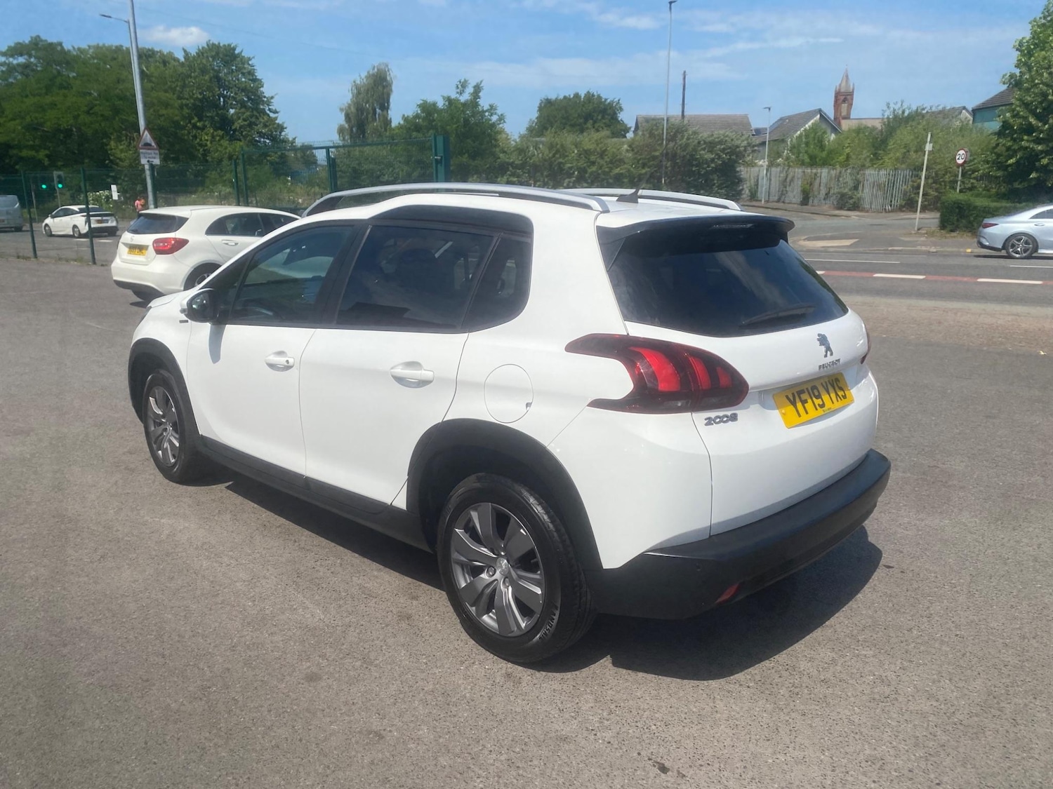 Used Peugeot 2008 2019 for sale - 76549816: Photo 91