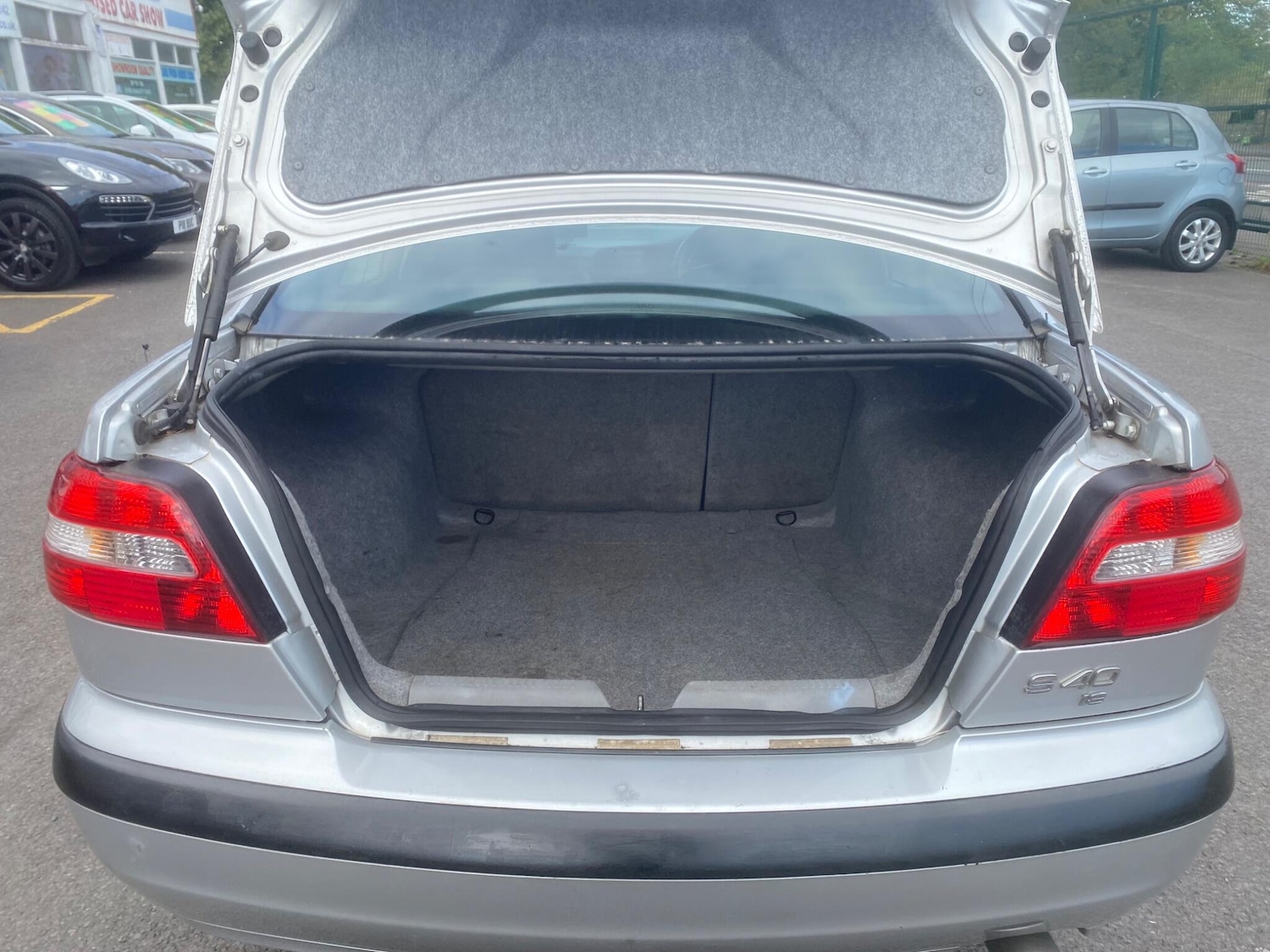 Used Volvo S40 2004 for sale - 76549667: Photo 36