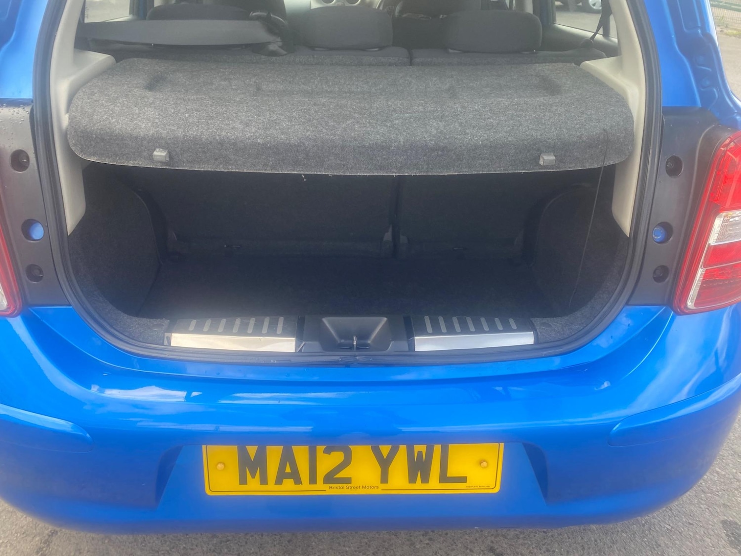 Used Nissan Micra 2012 for sale - 76991854: Photo 38