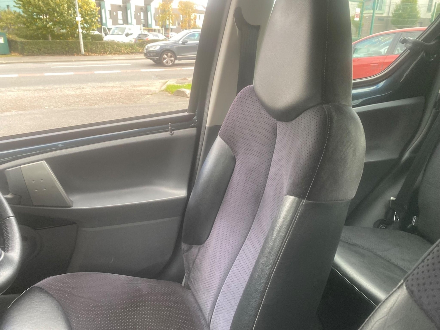 Used Toyota AYGO 2012 for sale - 76550996: Photo 14