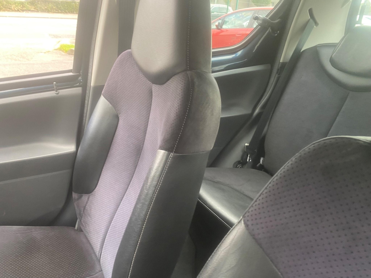 Used Toyota AYGO 2012 for sale - 76550996: Photo 15