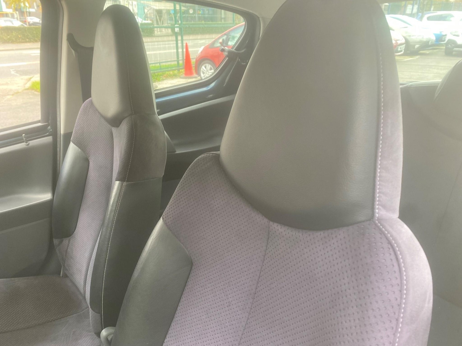 Used Toyota AYGO 2012 for sale - 76550996: Photo 21