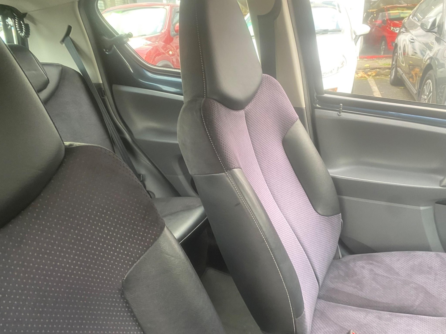 Used Toyota AYGO 2012 for sale - 76550996: Photo 57