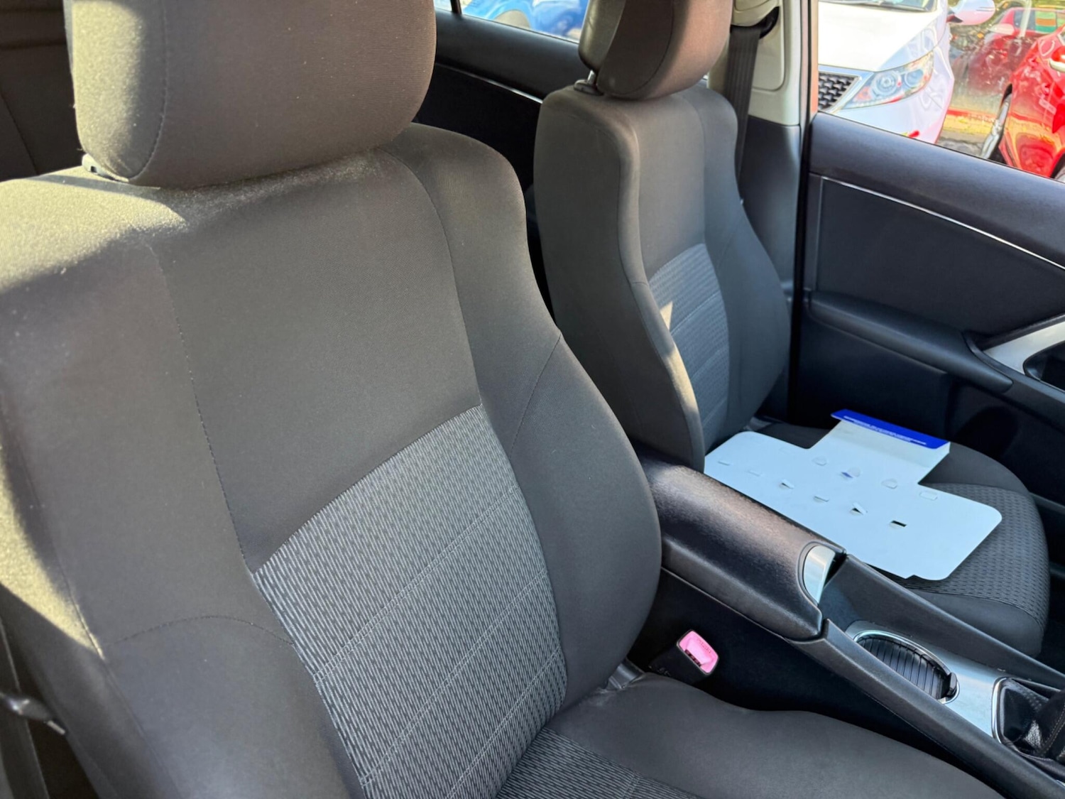 Used Toyota Avensis 2012 for sale - 76550941: Photo 11