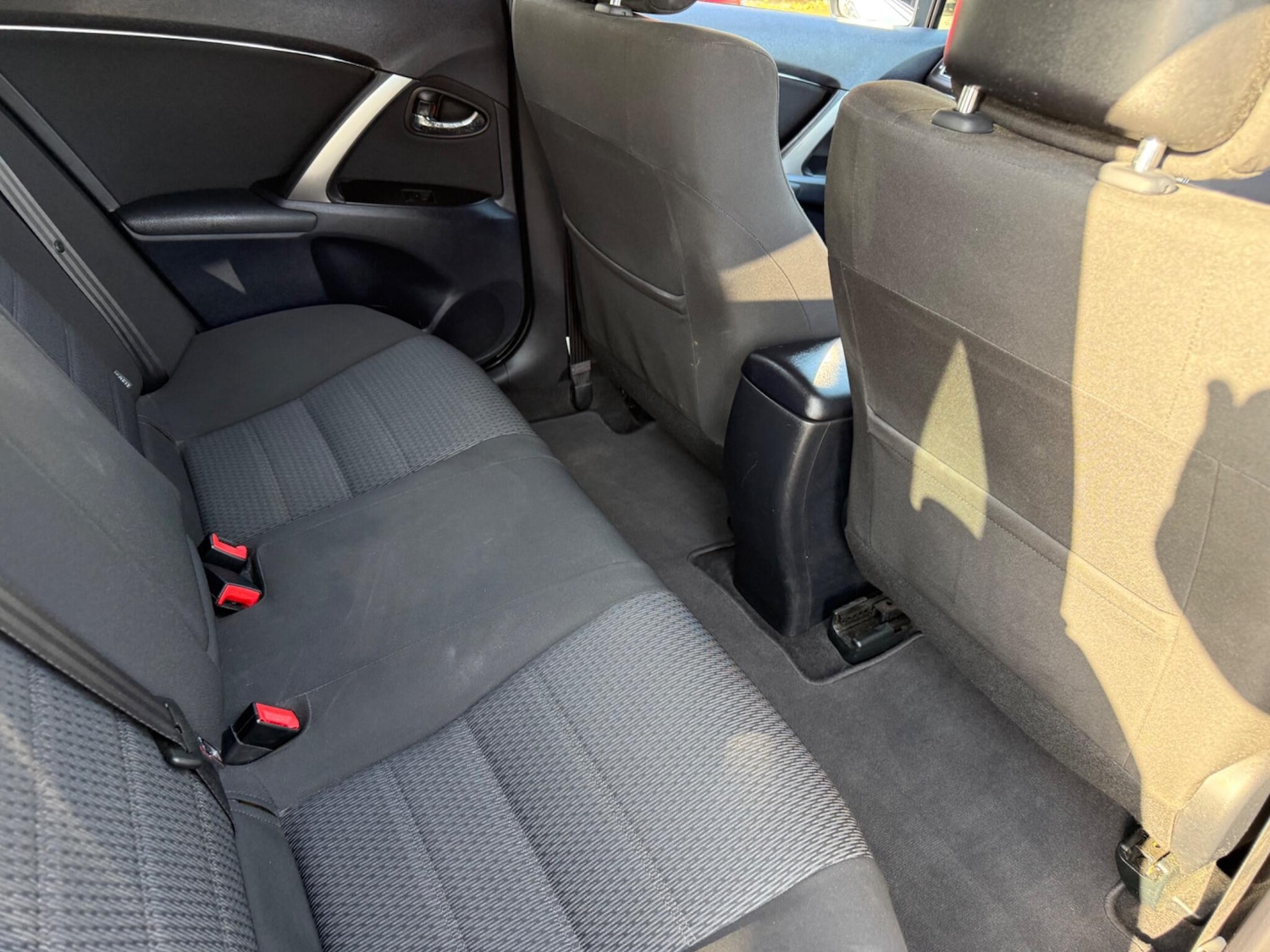 Used Toyota Avensis 2012 for sale - 76550941: Photo 16