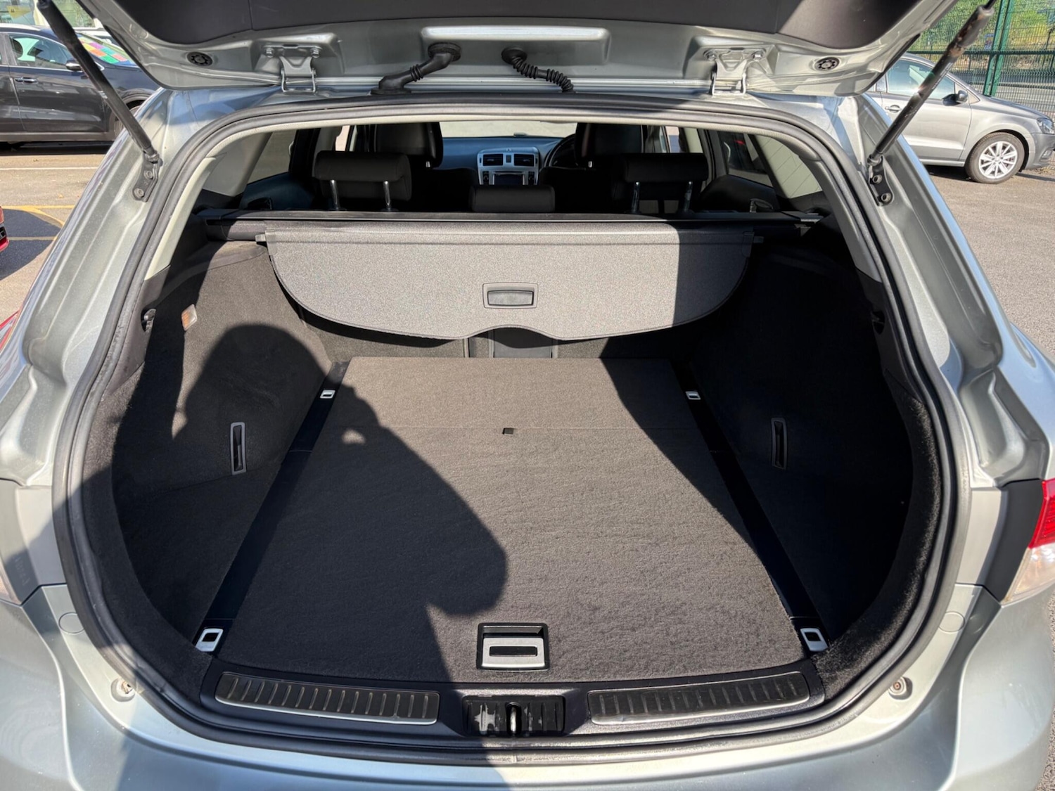 Used Toyota Avensis 2012 for sale - 76550941: Photo 18