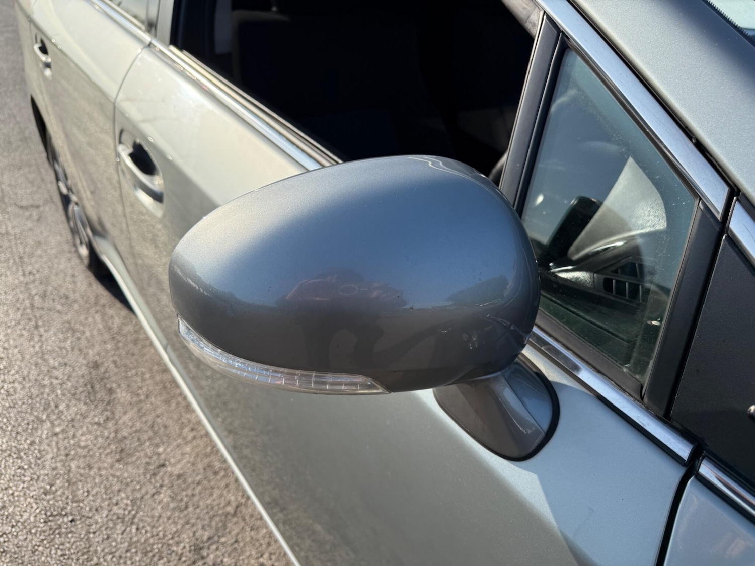 Used Toyota Avensis 2012 for sale - 76550941: Photo 36