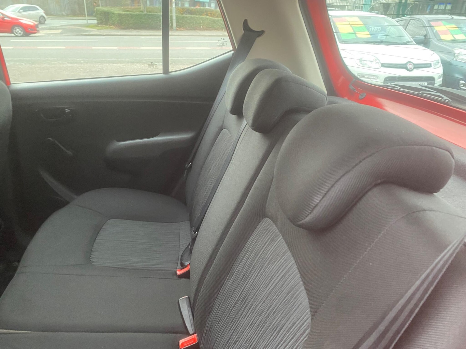 Used Hyundai i10 2013 for sale - 77305850: Photo 21