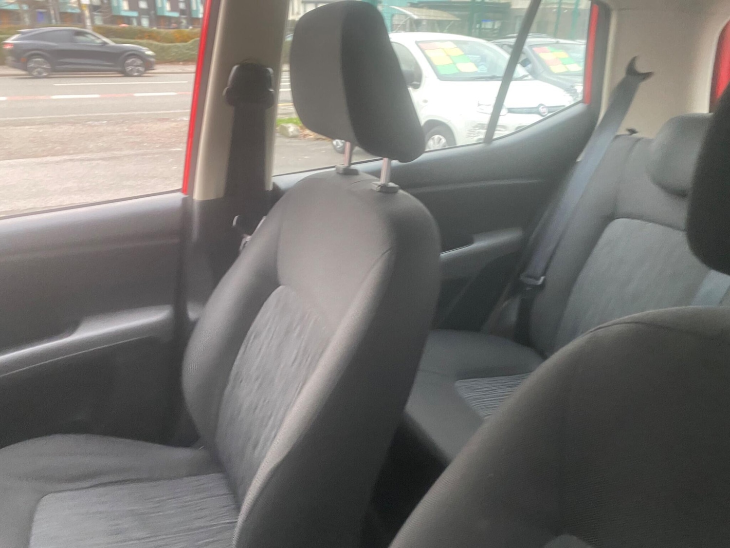 Used Hyundai i10 2013 for sale - 77305850: Photo 35