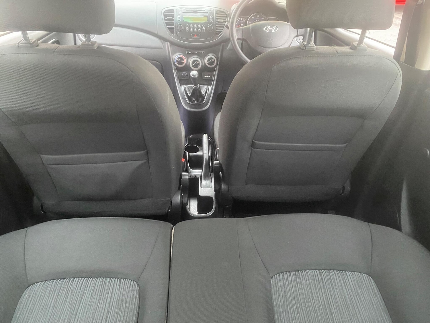 Used Hyundai i10 2013 for sale - 77305850: Photo 42
